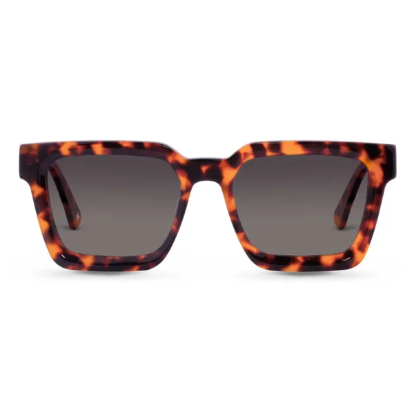 Descubra os Óculos de Sol Life Quadrado em Acetato Tartaruga - Image 3